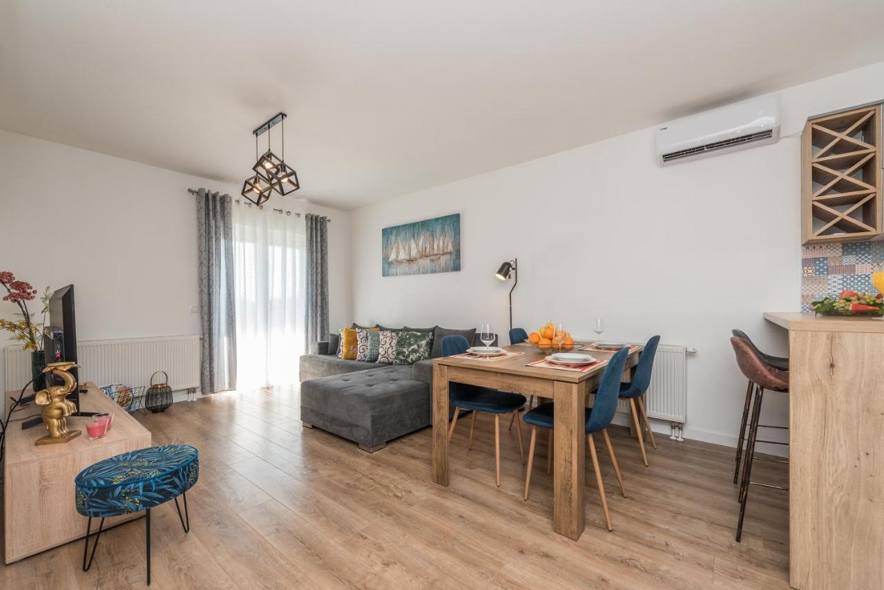 Apartmani Dmarie プリヴラカ エクステリア 写真